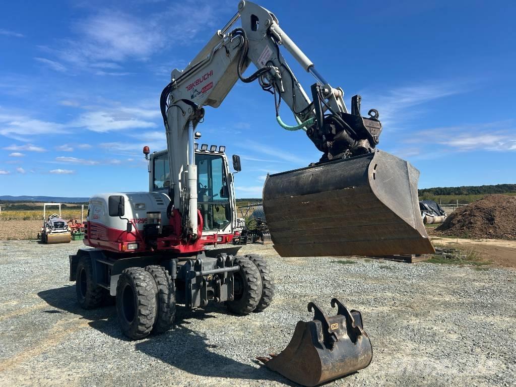 Takeuchi TB 295 W Ekskavatori uz riteņiem
