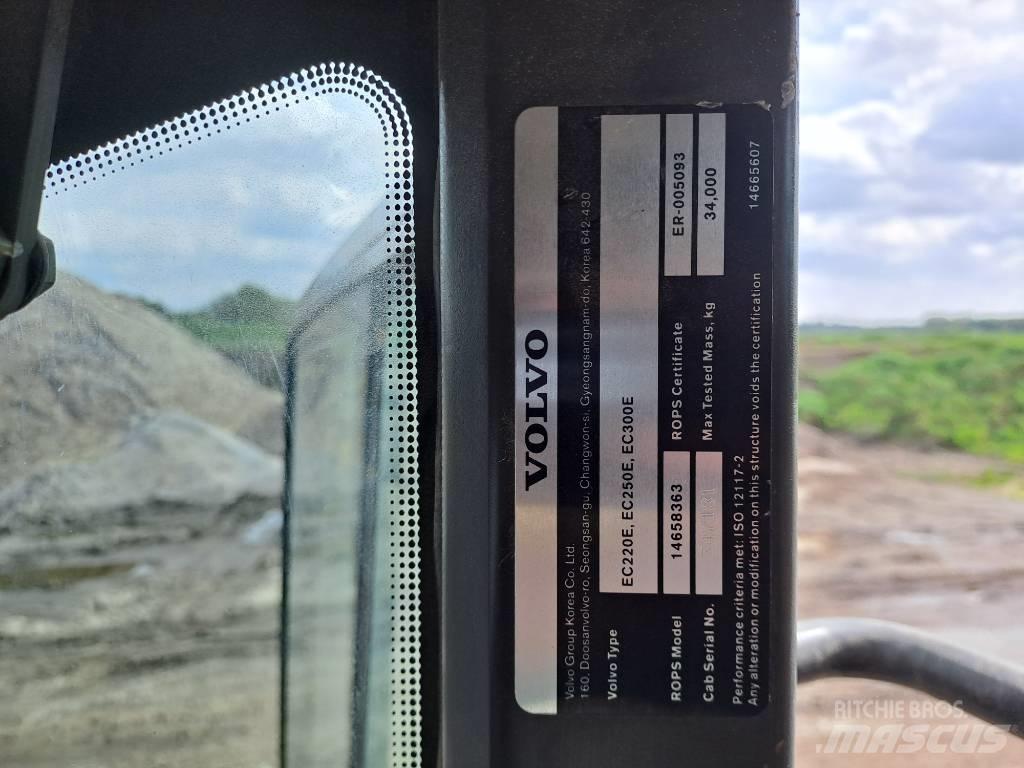 Volvo EC300EL Kāpurķēžu ekskavatori