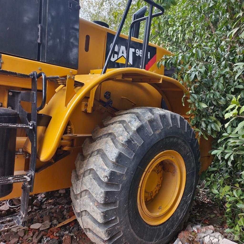 CAT 966 H Iekrāvēji uz riteņiem