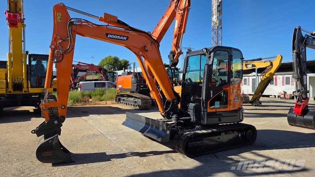 Doosan DX 63 R Mini ekskavatori < 7 t