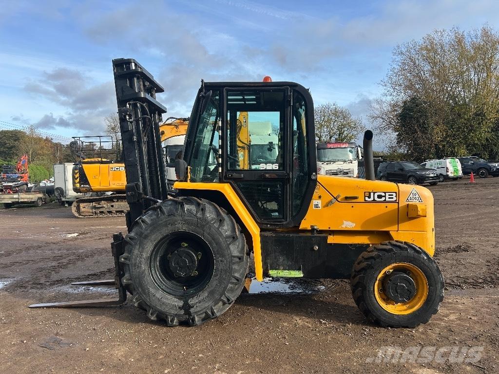 JCB 926 Apvidus autokrāvējs