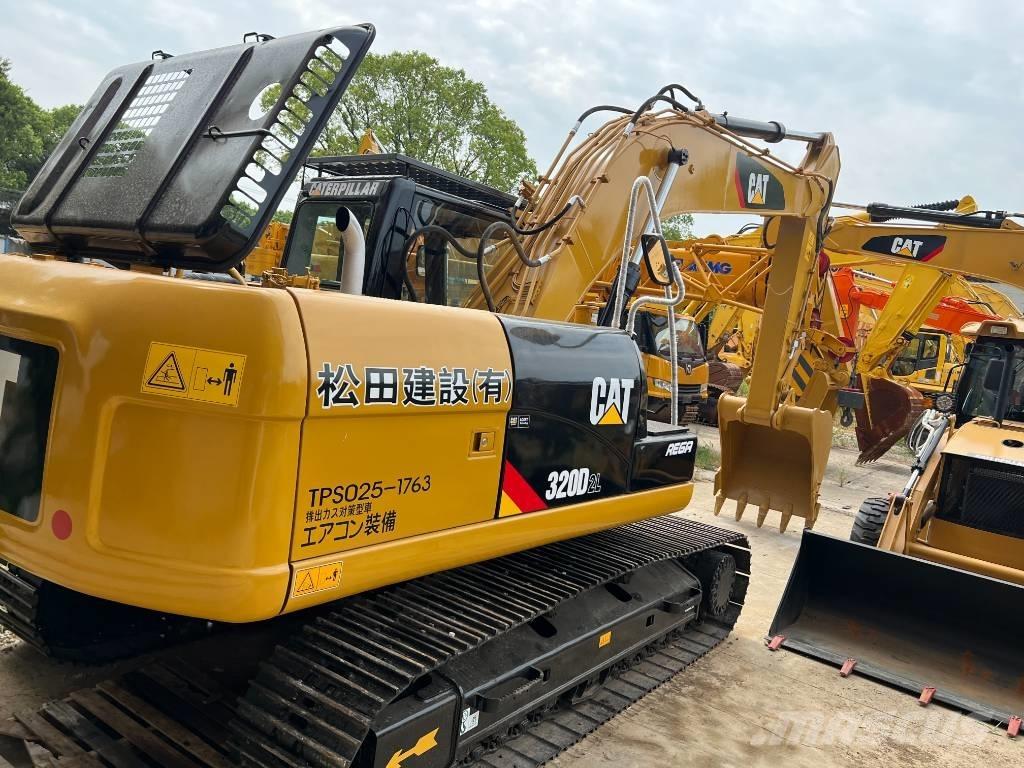 CAT 320D Kāpurķēžu ekskavatori