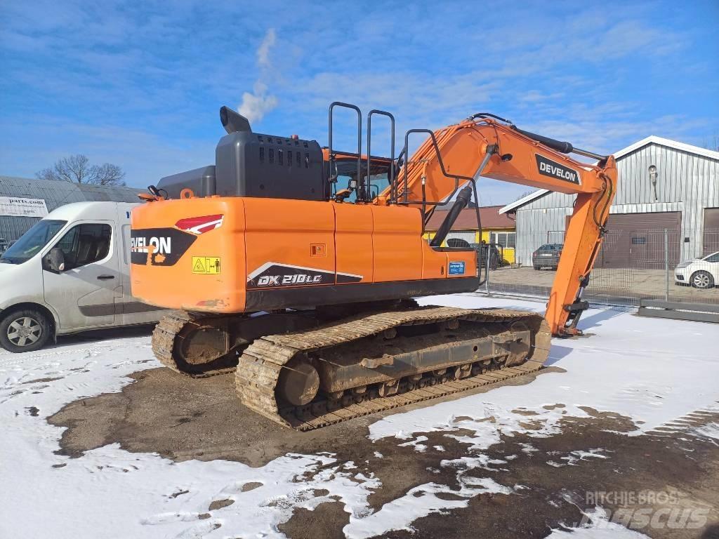 Develon DX 210 LC-7 Kāpurķēžu ekskavatori