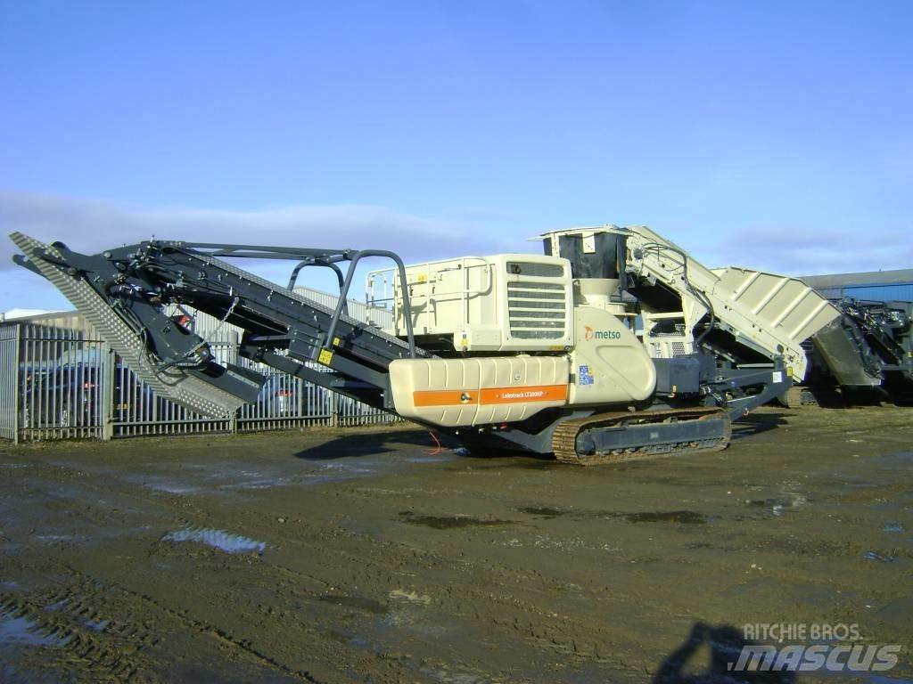 Metso LT 200 HP Mobilie drupinātāji