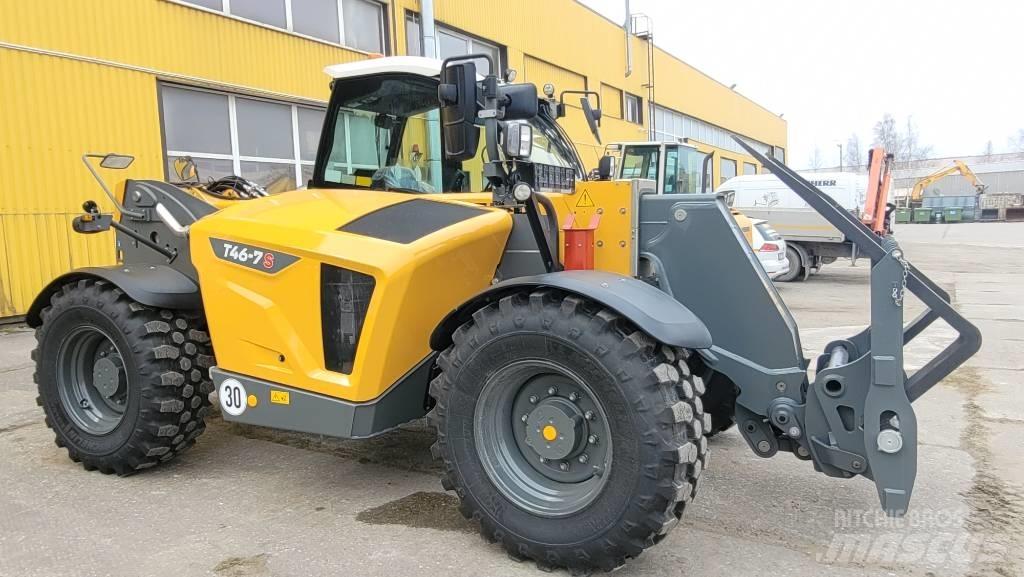 Liebherr T46-7s Teleskopiskie manipulatori