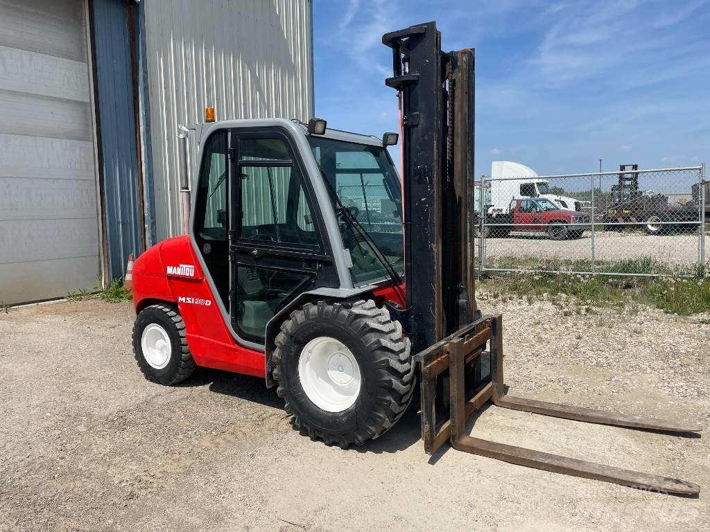 Manitou MSI 30 D Apvidus autokrāvējs