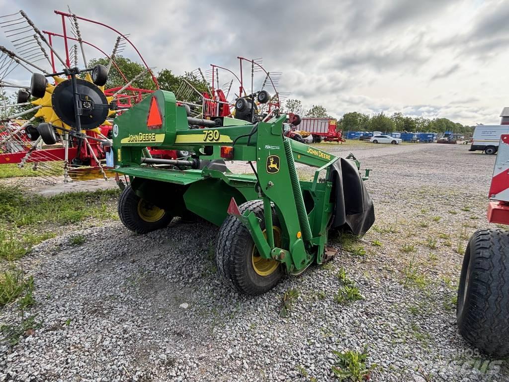 John Deere 730 Pļaujmašīnas ar kondicionieri