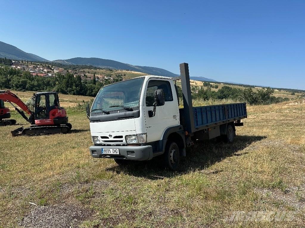 Nissan CABSTAR 35.13 Pacēlājplatformas - piekabes