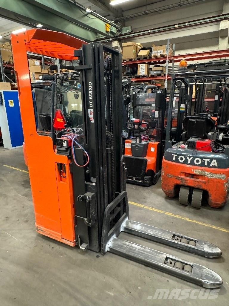 Toyota SSE135L Pašgājēji krautnētāji
