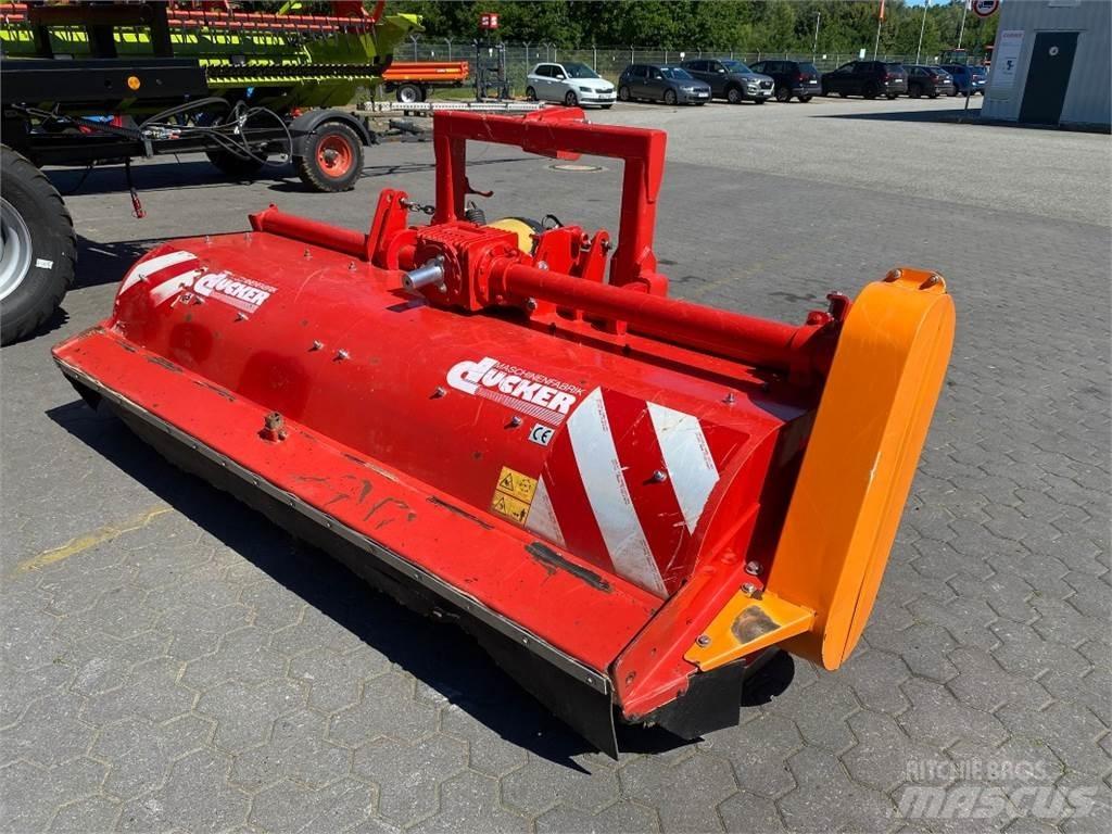 Dücker UM27 F Cits lopbarības novācēju, kombainu aprīkojums