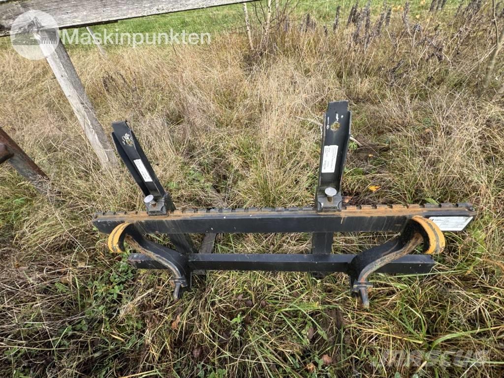 John Deere 5075 E Traktori