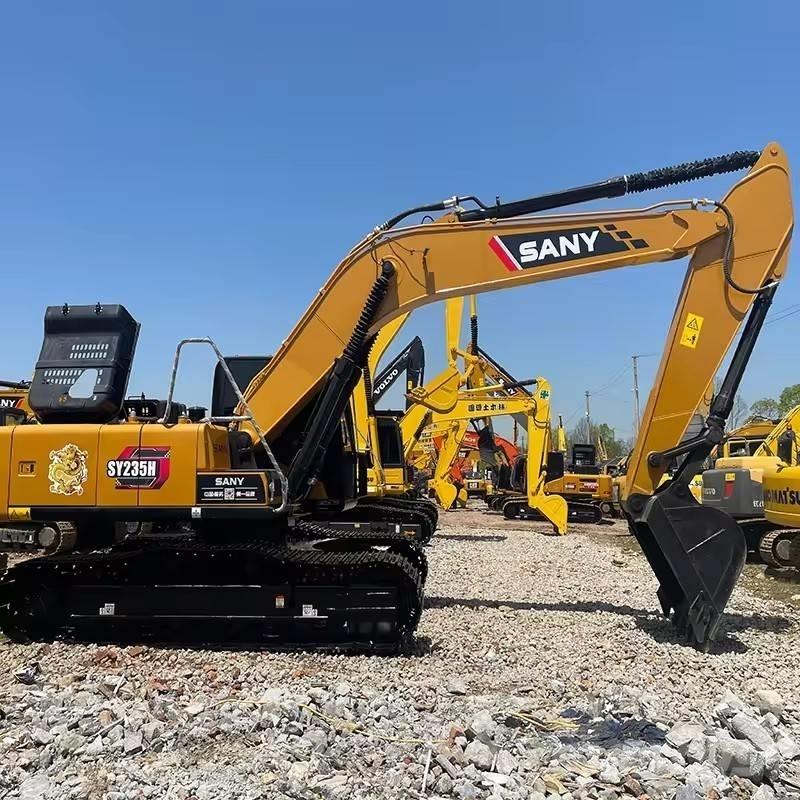 Sany SY 235 H Kāpurķēžu ekskavatori