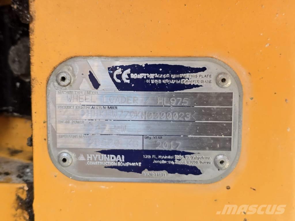 Hyundai HL 975 Iekrāvēji uz riteņiem