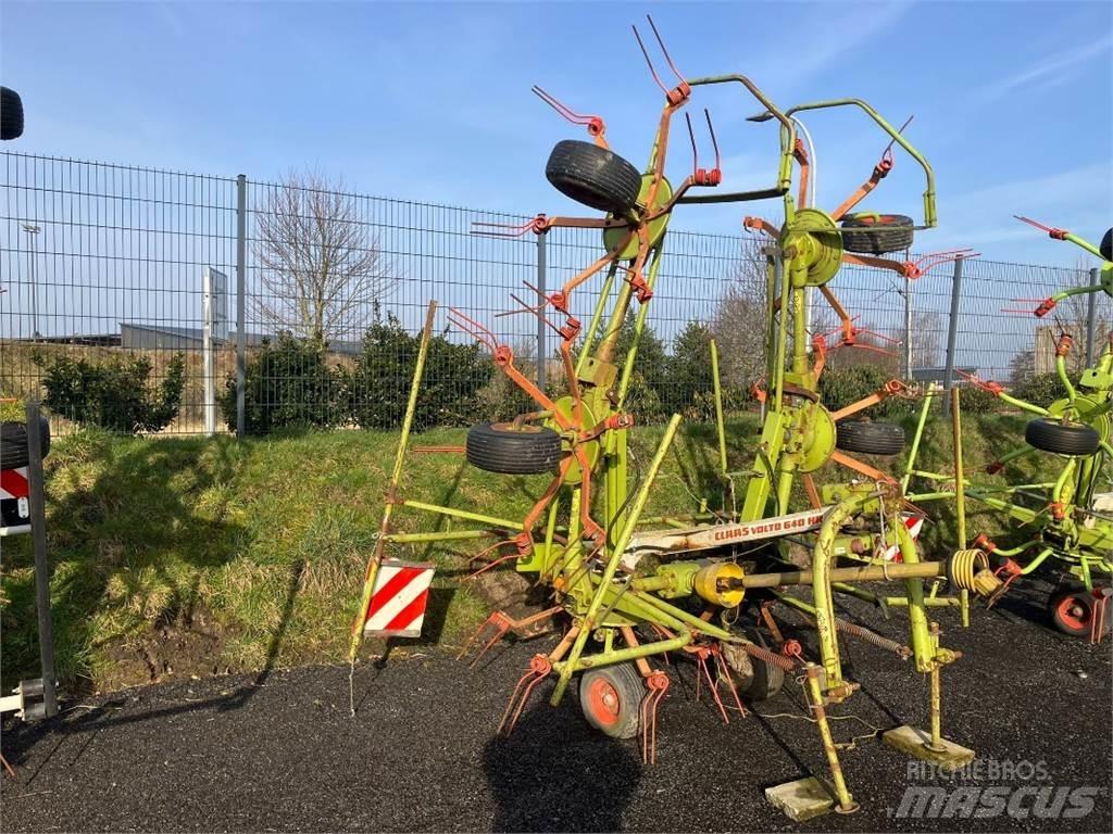 CLAAS Volto 640 HR Grābekļi un siena ārdītāji