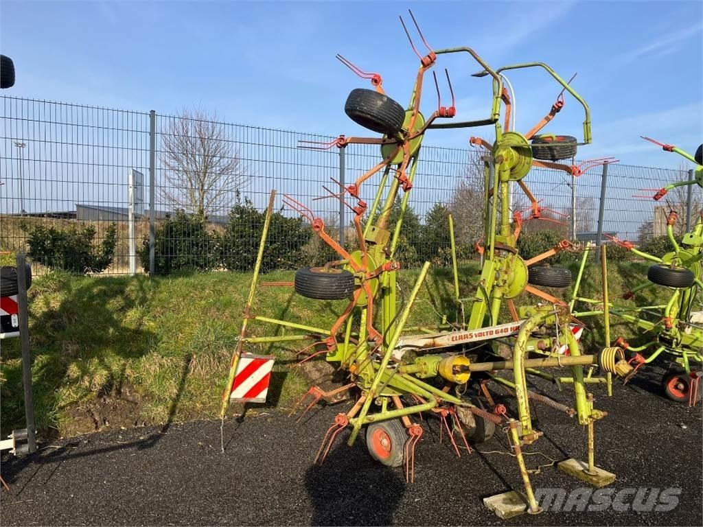 CLAAS Volto 640 HR Grābekļi un siena ārdītāji