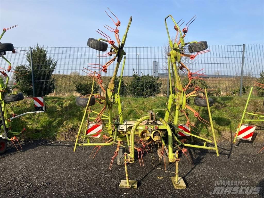 CLAAS Volto 640 HR Grābekļi un siena ārdītāji