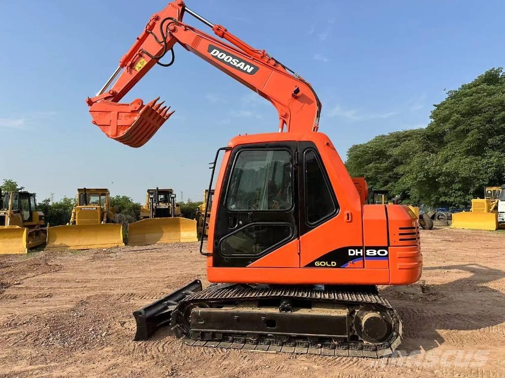 Doosan DH 80 Vidēja lieluma ekskavatori 7 t - 12 t