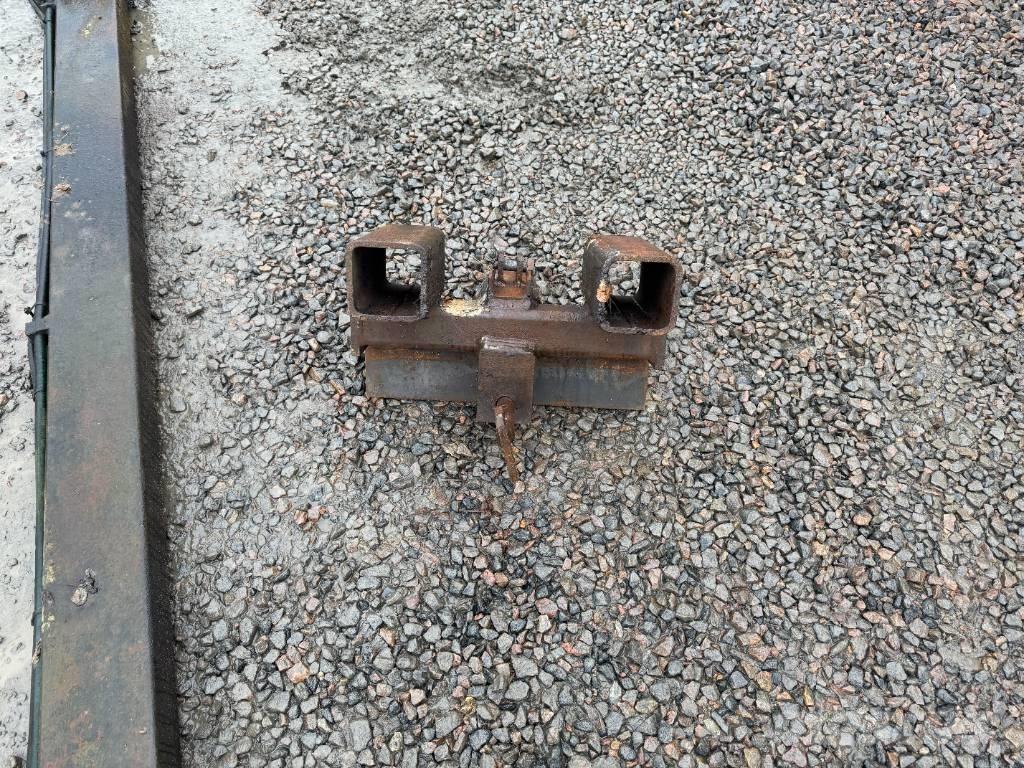 Holms 3.0M Sniega naži un tīrītāji