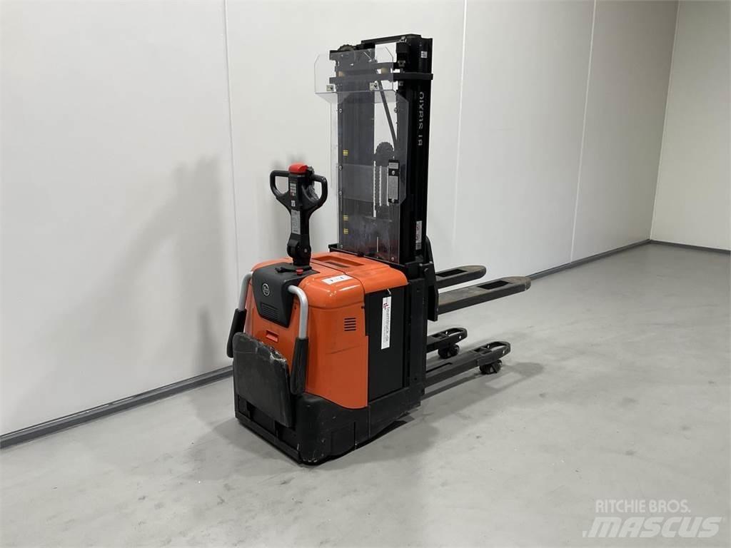 BT SPE125L Pašgājēji krautnētāji