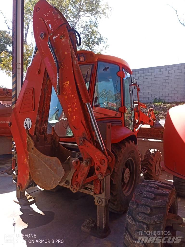 JCB 3 CX Ekskavatori-iekrāvēji