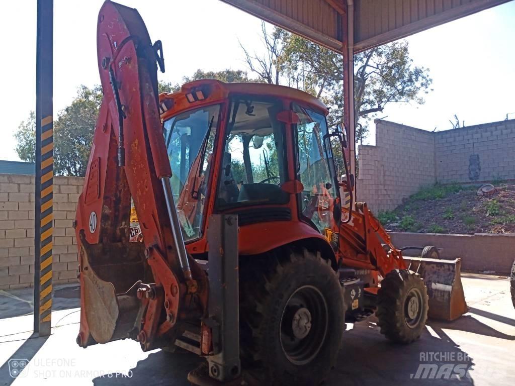 JCB 3 CX Ekskavatori-iekrāvēji