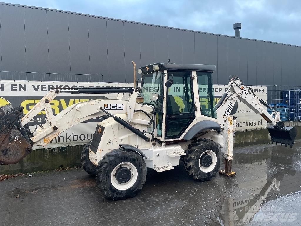 JCB 2 CX Ekskavatori-iekrāvēji
