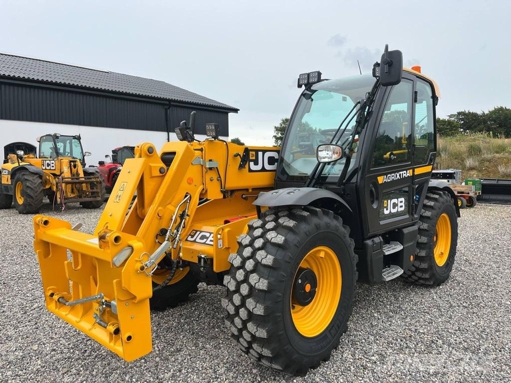 JCB 542-70 Agri Xtra Lauksaimniecības pacēlāji