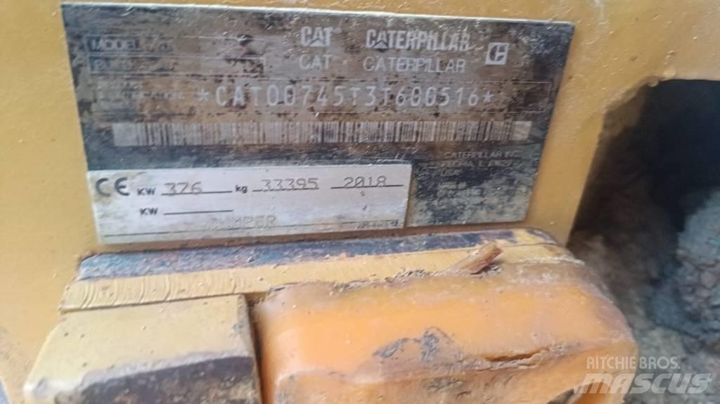CAT 745 Artikulētie pašizgāzēji