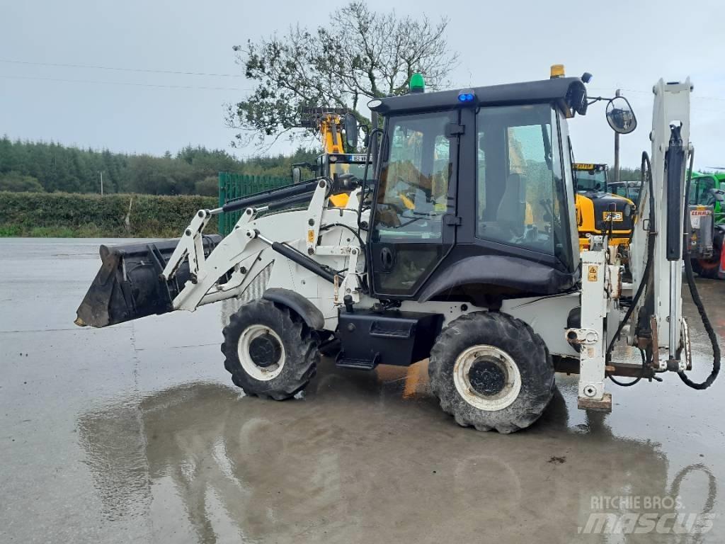 JCB 2 CX Ekskavatori-iekrāvēji