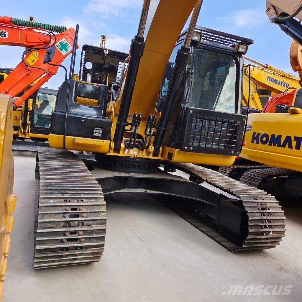 CAT 320 D2L Kāpurķēžu ekskavatori