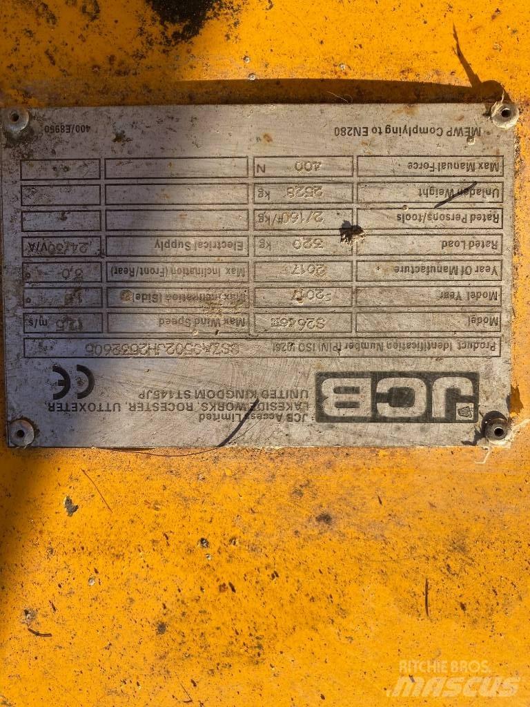 JCB S 2646 E Šķerveida pacēlāji
