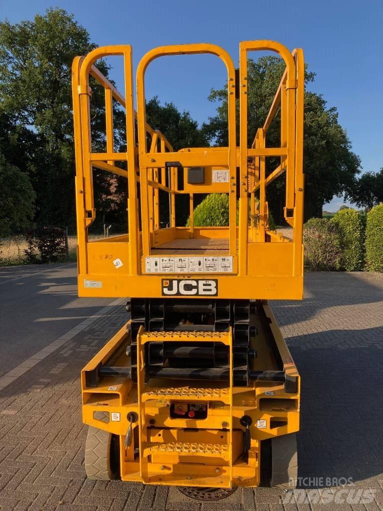 JCB S 2646 E Šķerveida pacēlāji