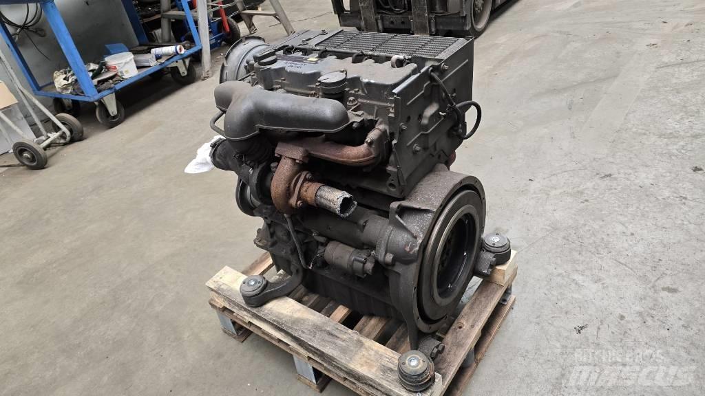Deutz BF4L2011 (24V) Dzinēji
