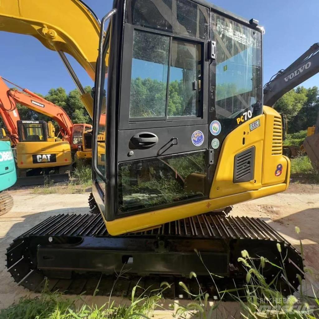 Komatsu PC 70 Kāpurķēžu ekskavatori