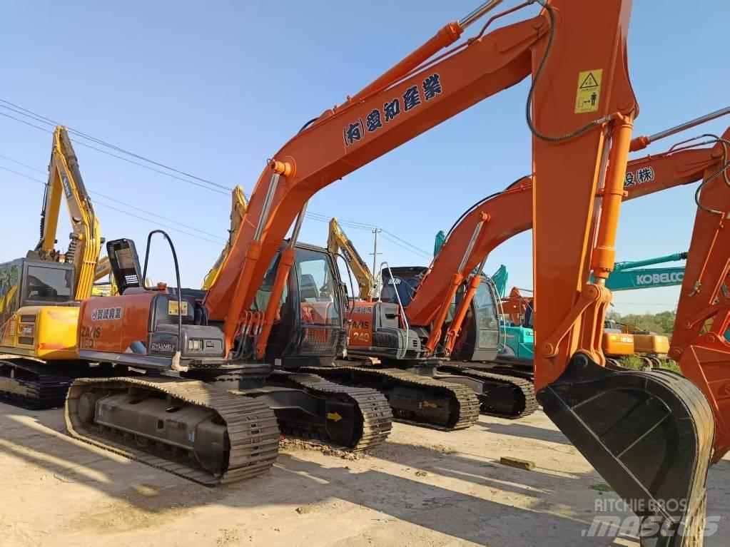 Hitachi ZX160 Kāpurķēžu ekskavatori