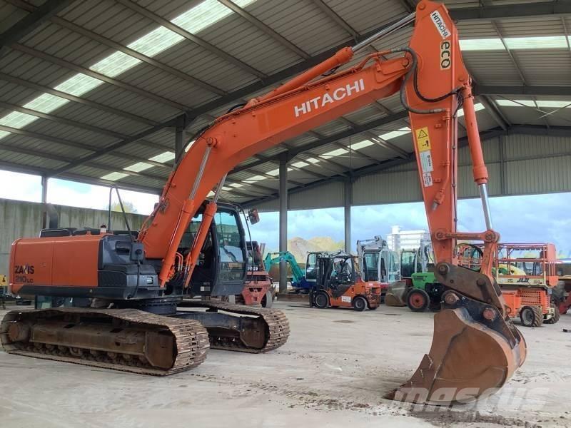 Hitachi ZX 210 LC-5B Kāpurķēžu ekskavatori