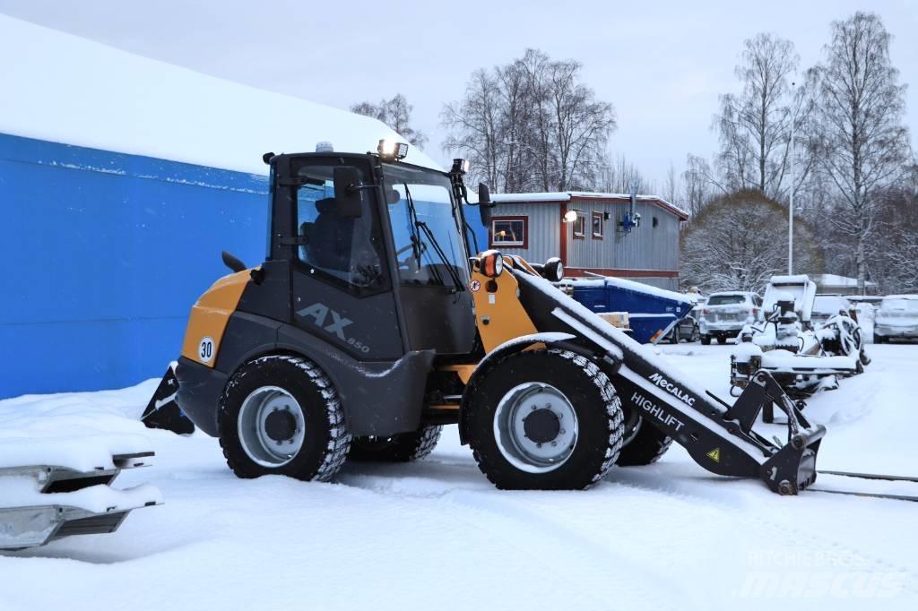Mecalac AX850-HL Iekrāvēji uz riteņiem