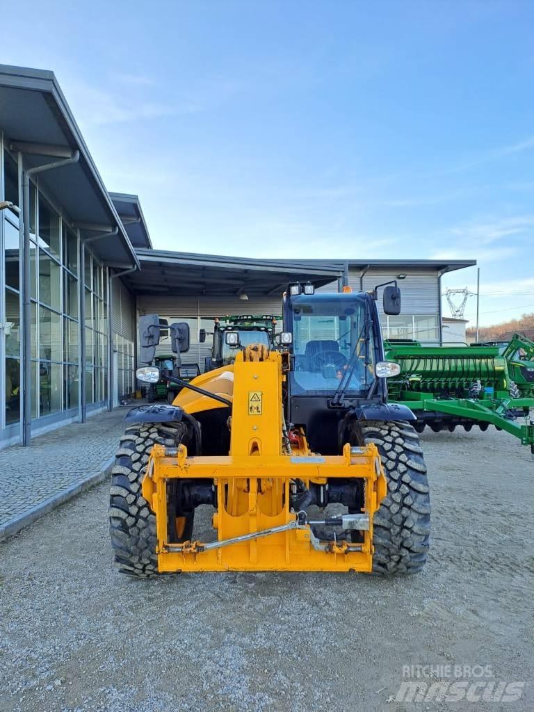 JCB 532-70 Teleskopiskie manipulatori