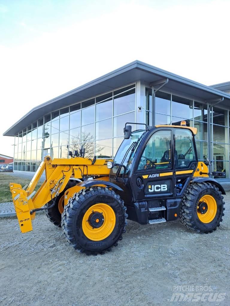 JCB 532-70 Teleskopiskie manipulatori