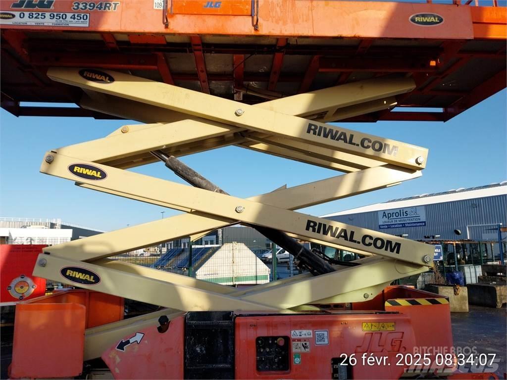 JLG 3394RT Šķerveida pacēlāji