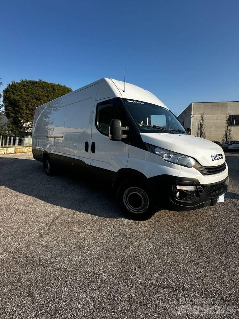 Iveco Daily 35 S16 Preču pārvadāšanas furgoni