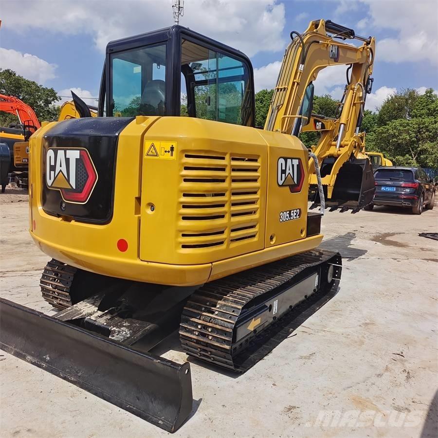 CAT 305.5 E Kāpurķēžu ekskavatori