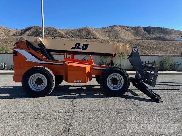 JLG 1055 Teleskopiskie manipulatori