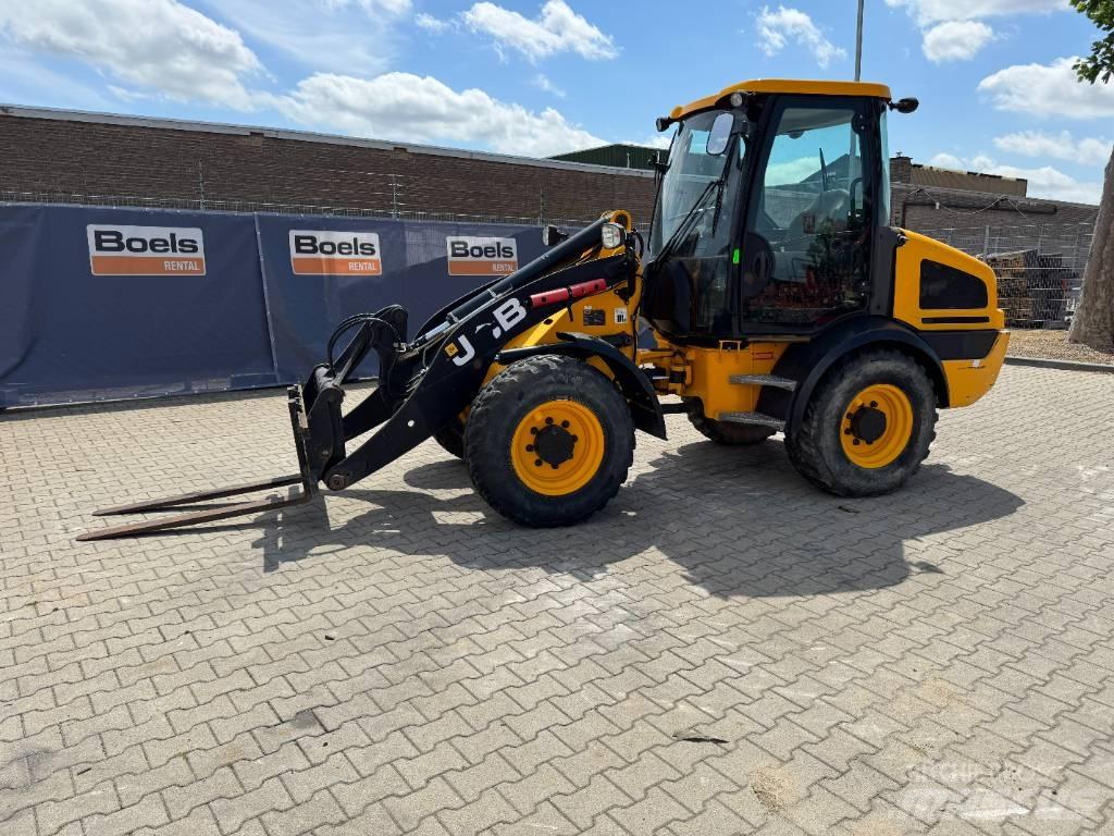 JCB 409 Iekrāvēji uz riteņiem