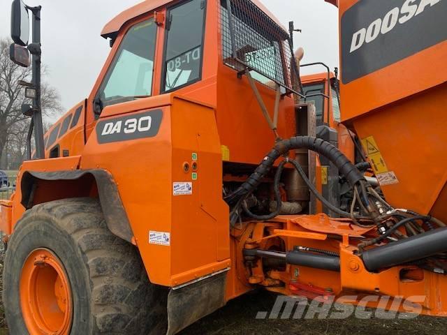 Doosan DA 30 Artikulētie pašizgāzēji
