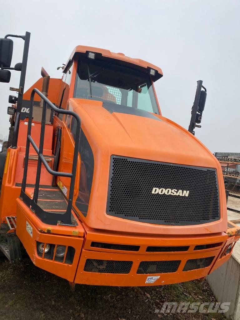 Doosan DA 30 Artikulētie pašizgāzēji