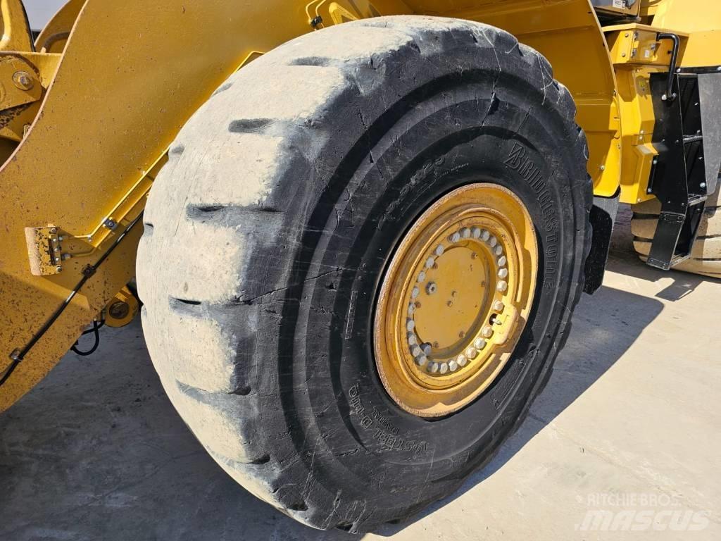 CAT 980M Iekrāvēji uz riteņiem