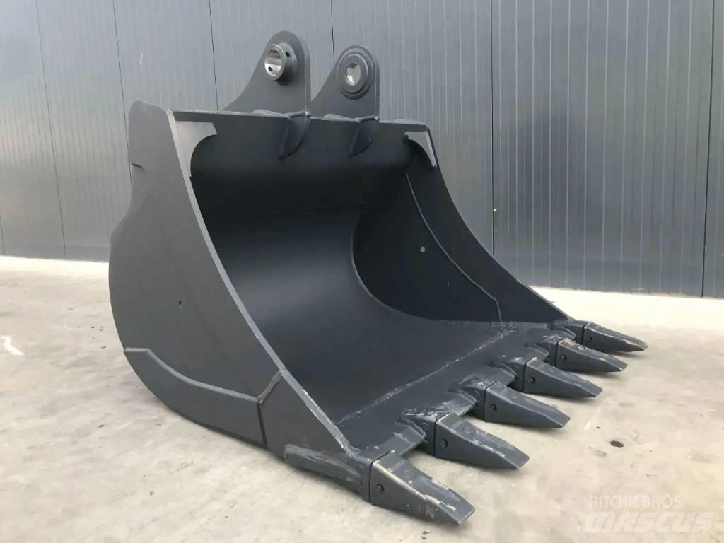 Komatsu PC210 Kausi