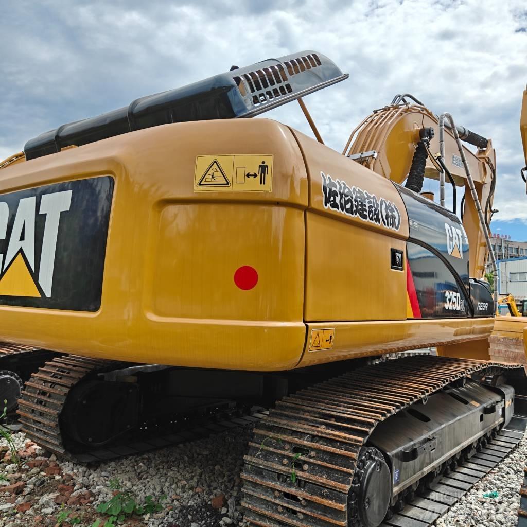CAT 325D Kāpurķēžu ekskavatori