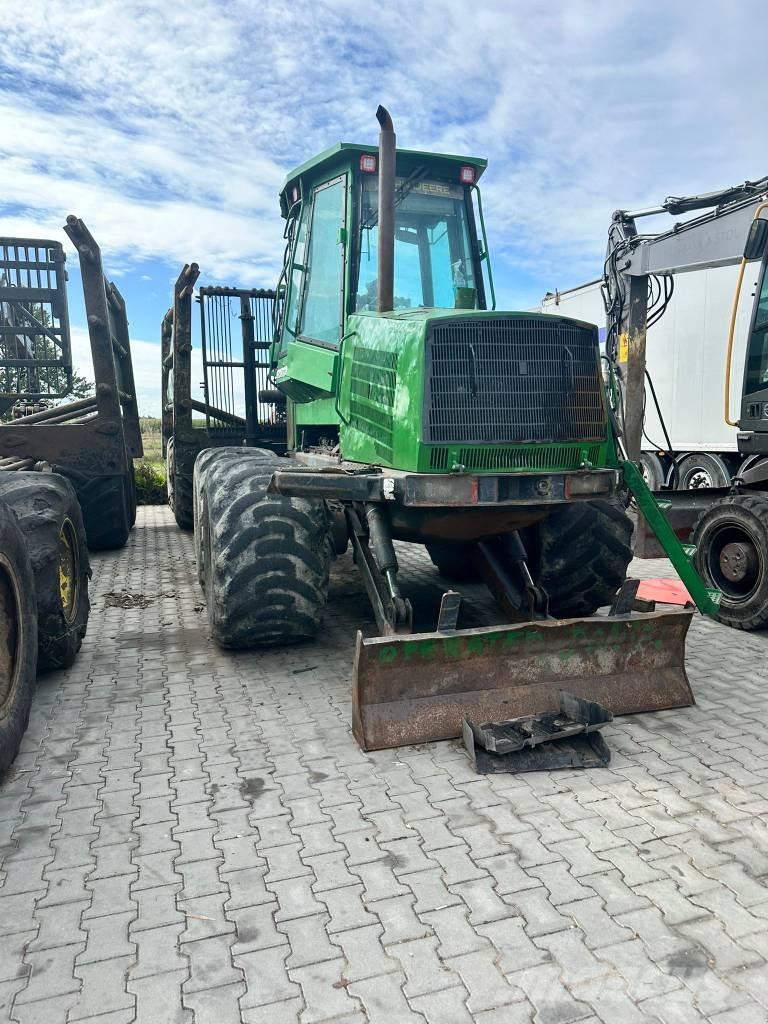 John Deere 1410D Forvarderi